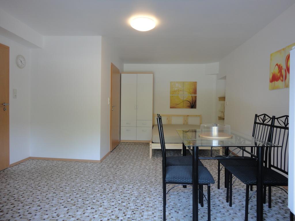 Haus Wangen Studio Burg Reuland Habitación foto